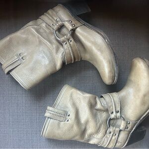 Frye Beige Leather Boots